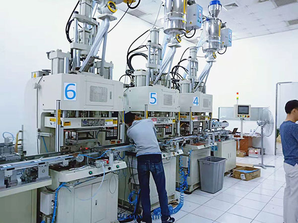 捷普·绿点公司订购台富机械立式C型注塑机